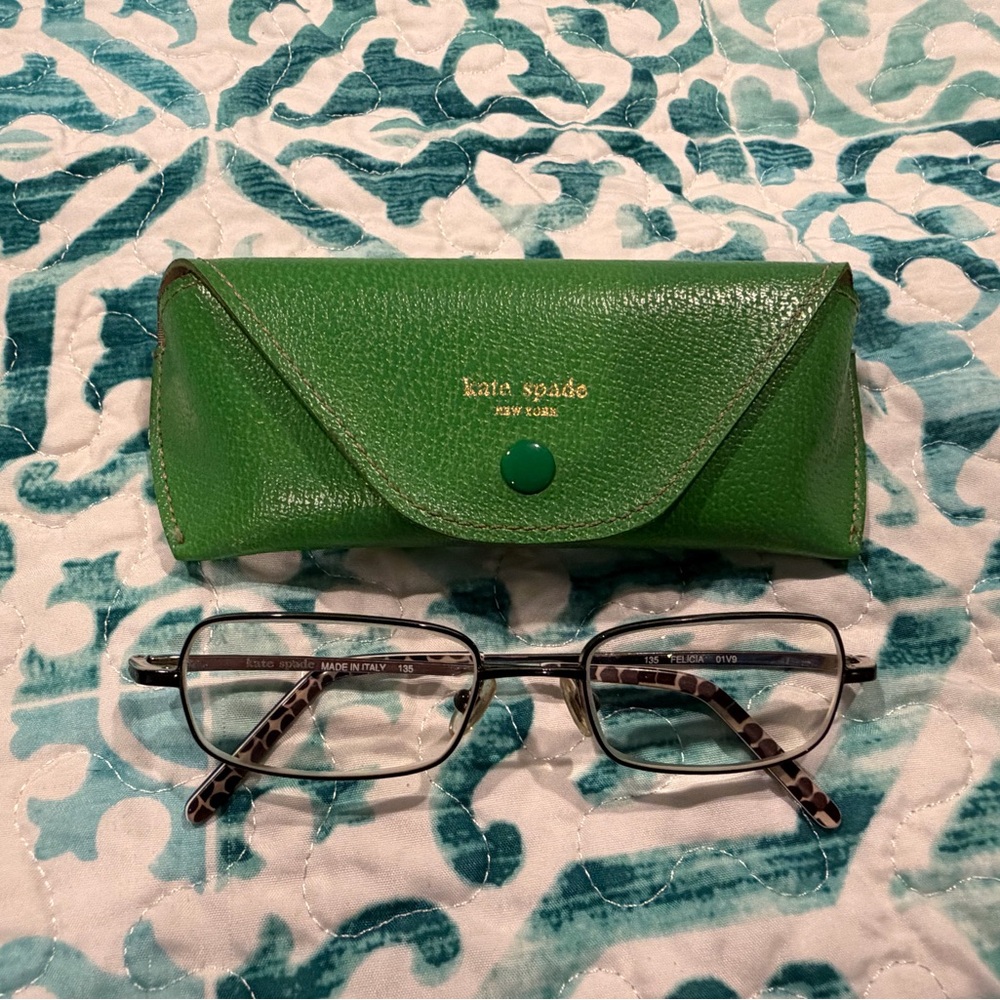 Kate Spade Glasses and Case